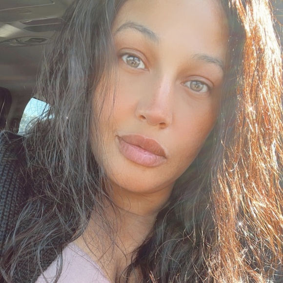 Meet your Posher, Erica - Picture 10 of 16